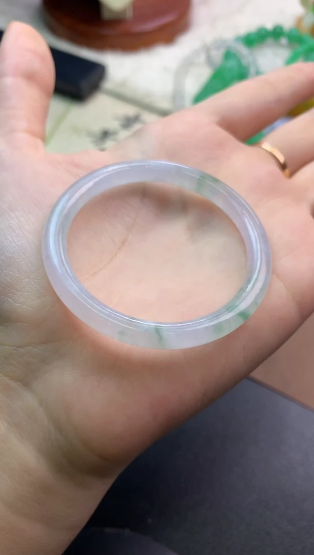 未镶嵌定制翡翠毛货