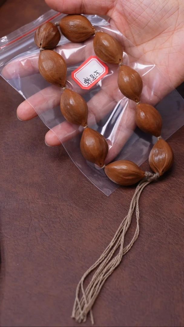 手串橄榄核w****h苏工橄榄核