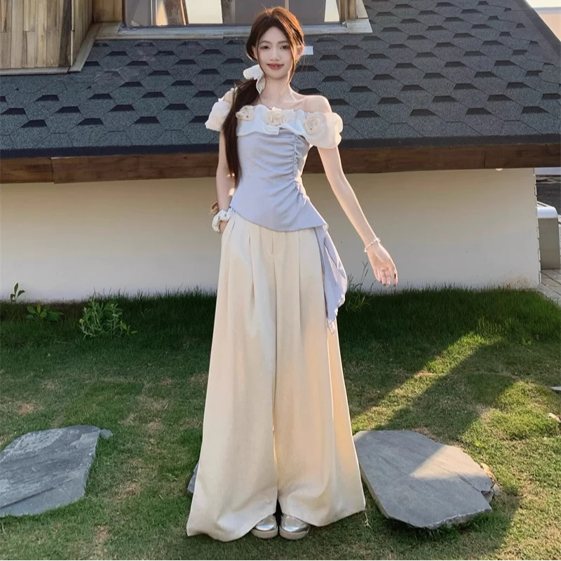 一字肩立体花朵短袖T恤女修身不规则绝美上衣套装