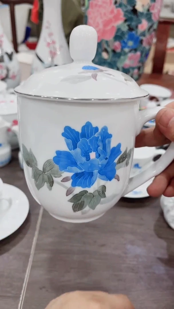 鼓**康微瑕湖南醴陵釉下五彩陶瓷