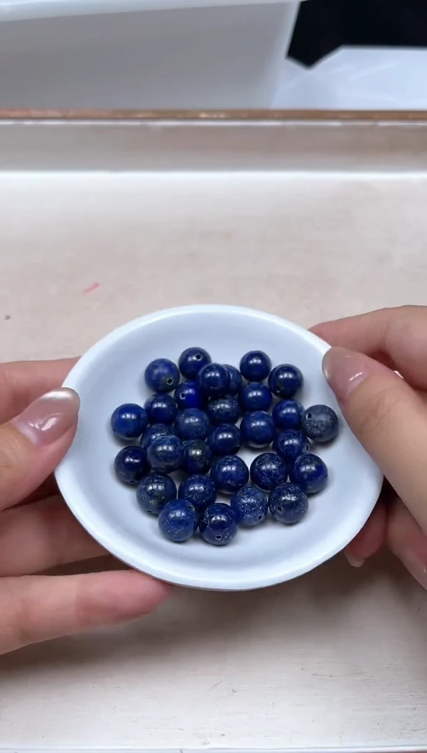 青金石未镶嵌散珠B716 青金石10mm5颗9.9元