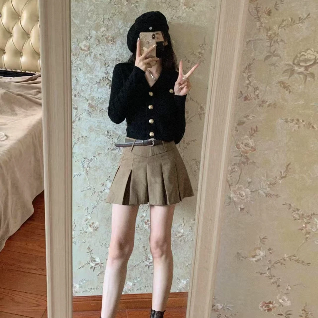 早秋穿搭套装2025年秋季新款女装小香黑色开衫A字半身裙子两件套