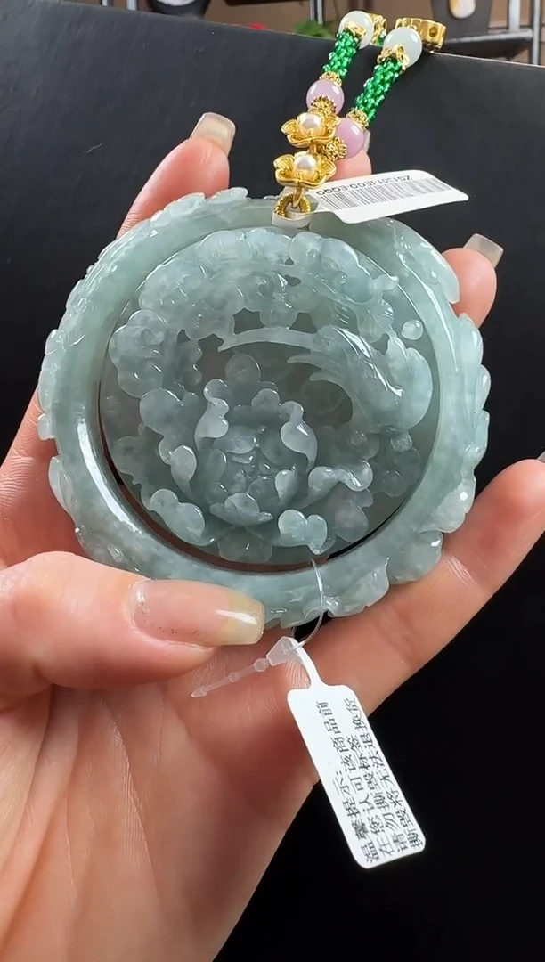 未镶嵌手镯翡翠套镯60+