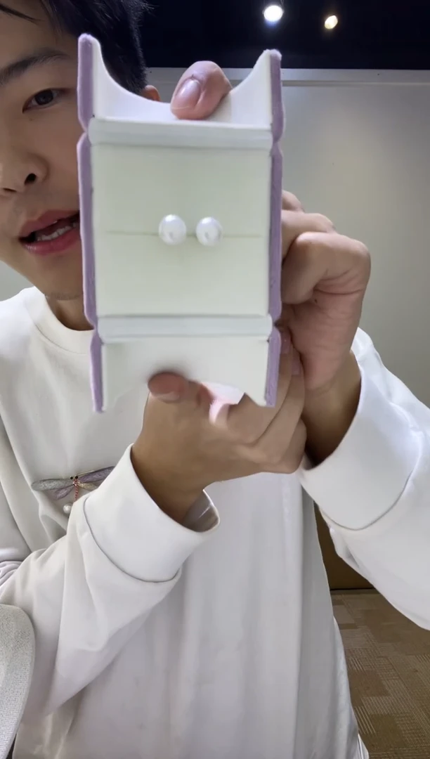 银S925镶嵌耳饰淡水珍珠9mm左右耳钉