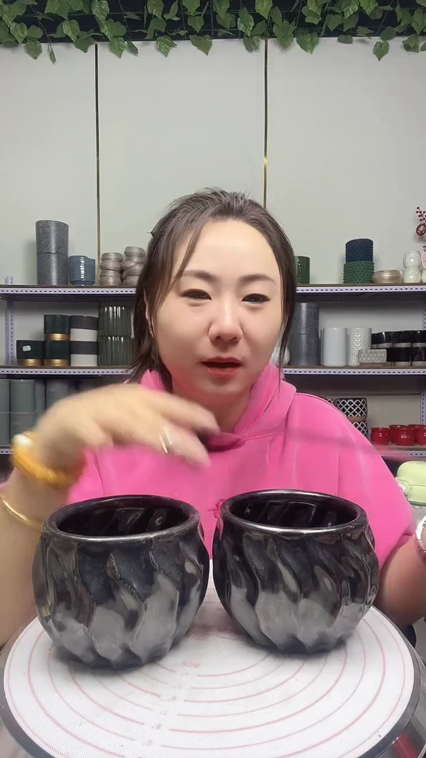 默认打孔陶瓷花盆宽高11-9.5两个