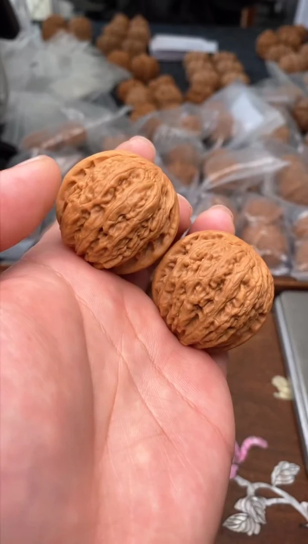 【闪购商品】文玩核桃把件G89号37尺铁锤