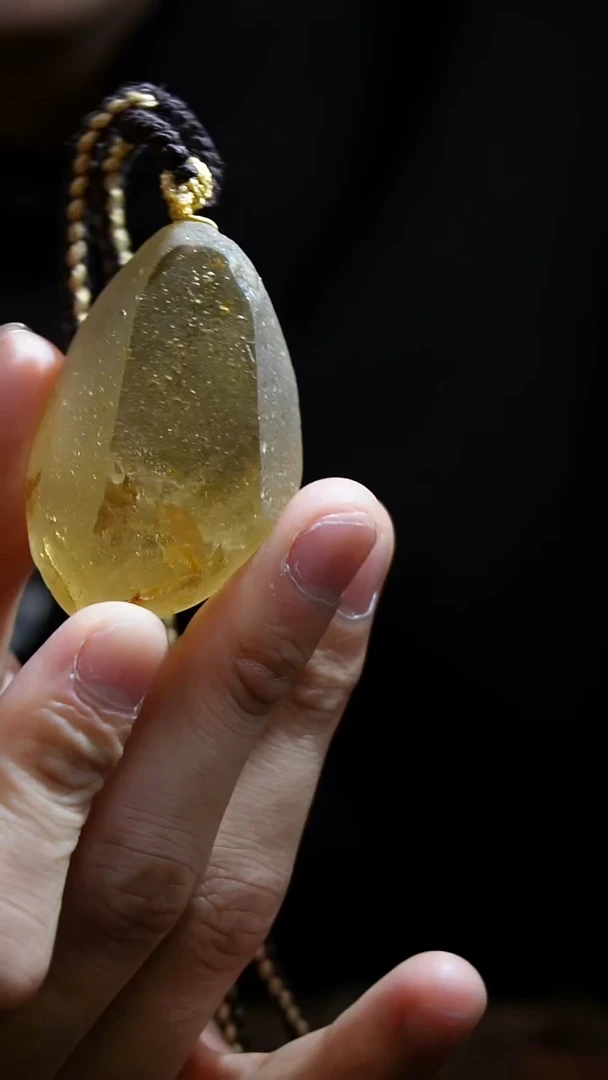 吊坠(赠链)未镶嵌水晶水晶