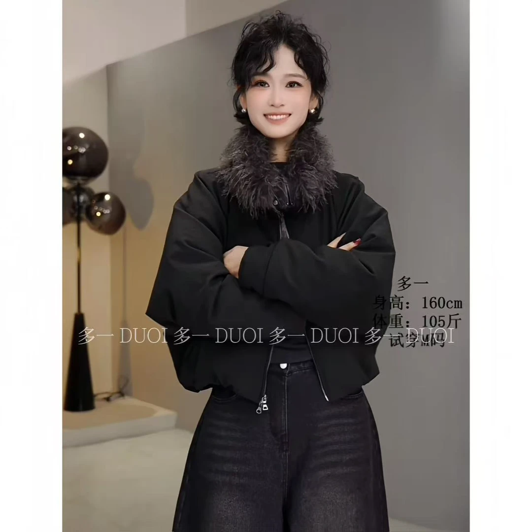 多一”海军派克“2025冬季时尚大翻领拼毛毛90白鸭绒保暖羽绒服