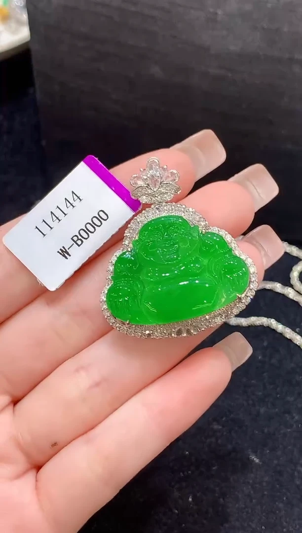 吊坠(不含链)18K金镶嵌翡翠萌*YS多样性发其一