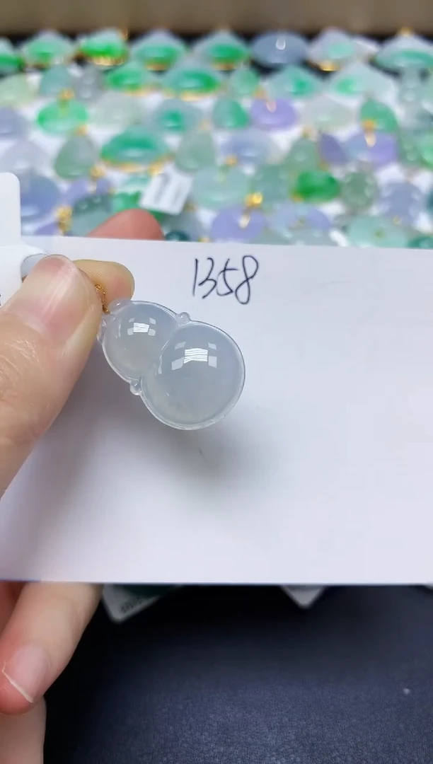 翡翠未镶嵌颈饰 天然缅甸翡翠A货