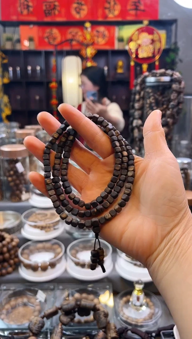 【闪购商品】沉香手串棋楠沉水方珠多圈