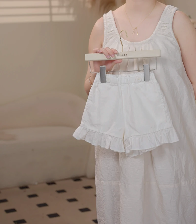 【现货】2025夏季女童韩版时尚百搭新款米白短裤25513A