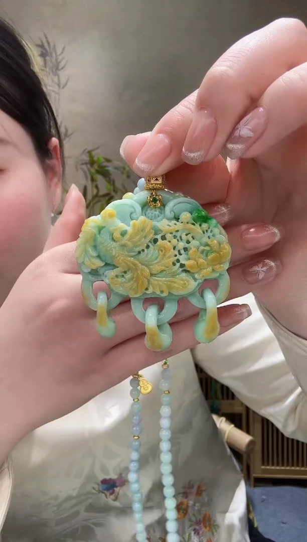【闪购商品】翡翠颈饰未镶嵌吊坠