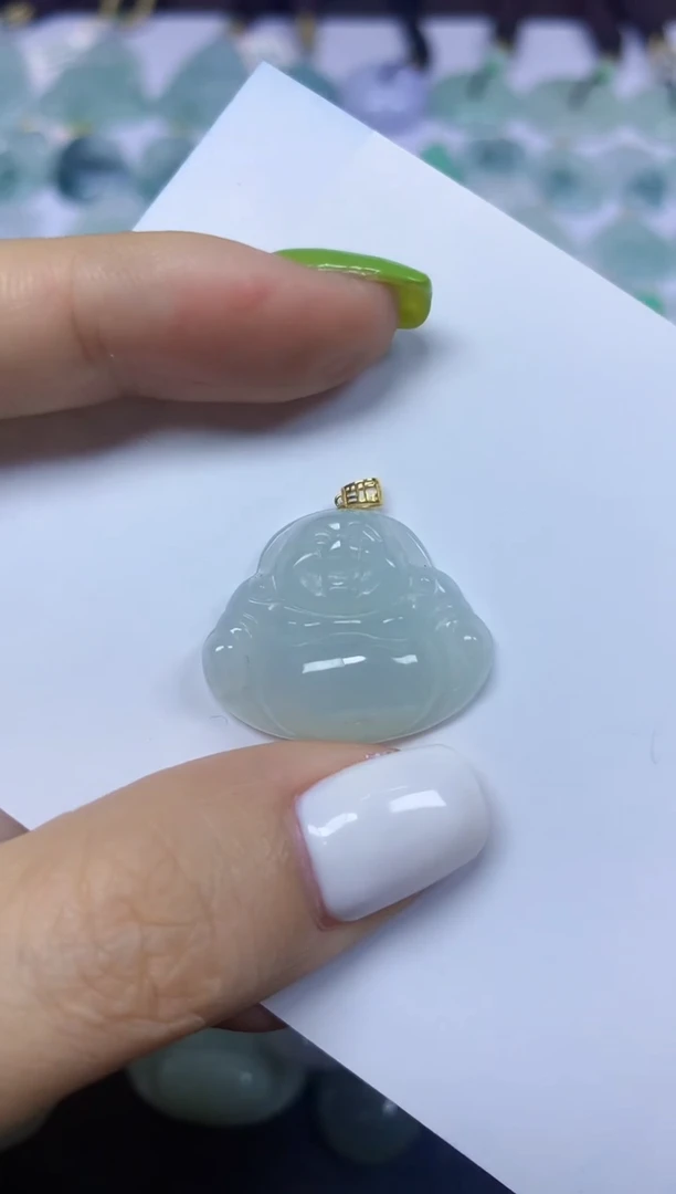 翡翠18K金镶嵌颈饰挂件