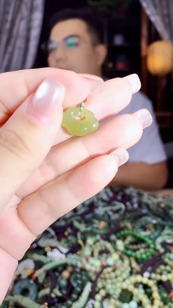 未镶嵌和田玉挂件多样性发货拍一发一