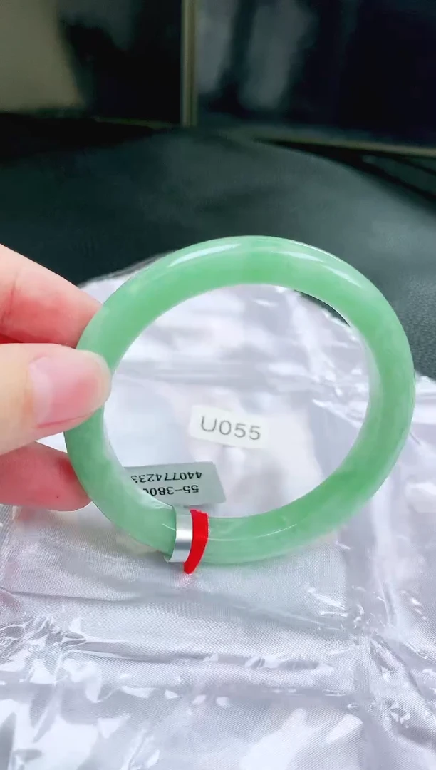 未镶嵌手镯翡翠缅甸天然A货翡翠手镯5556