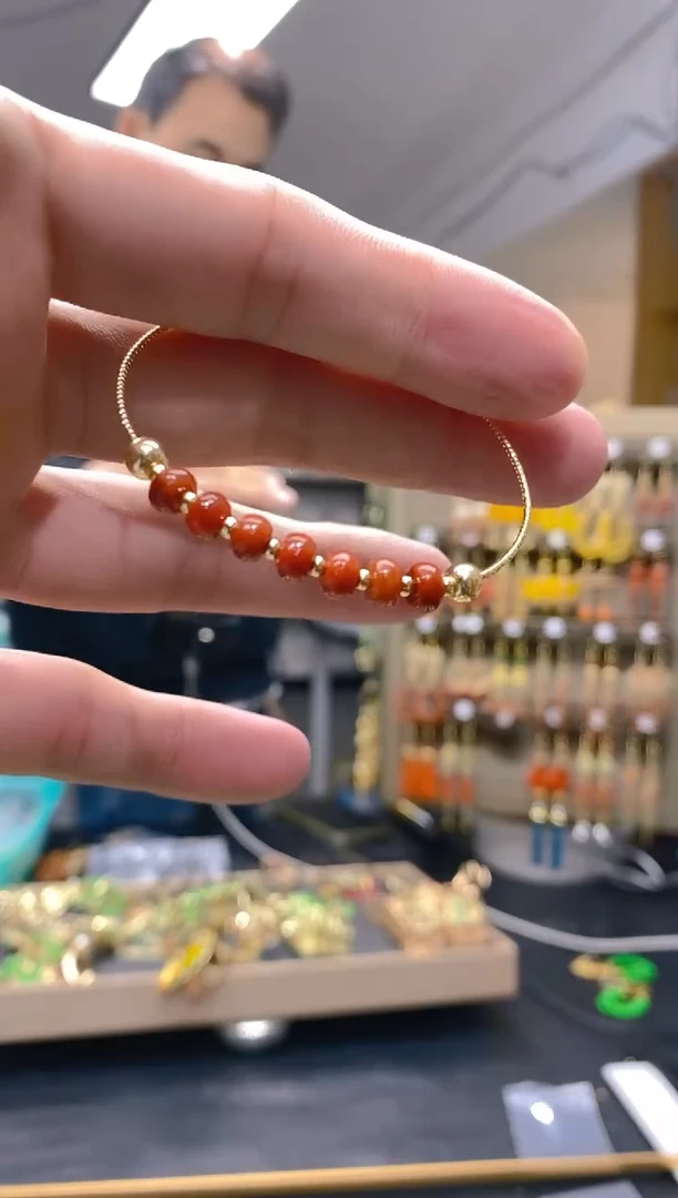 【闪购商品】翡翠耳饰合金164翡翠手镯