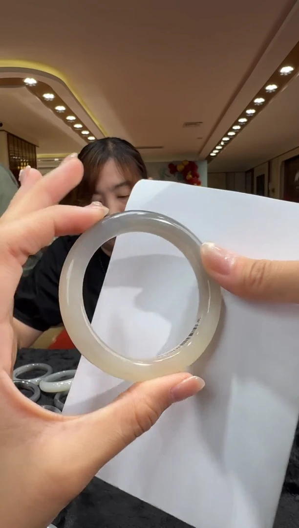 和田玉未镶嵌颈饰手镯56