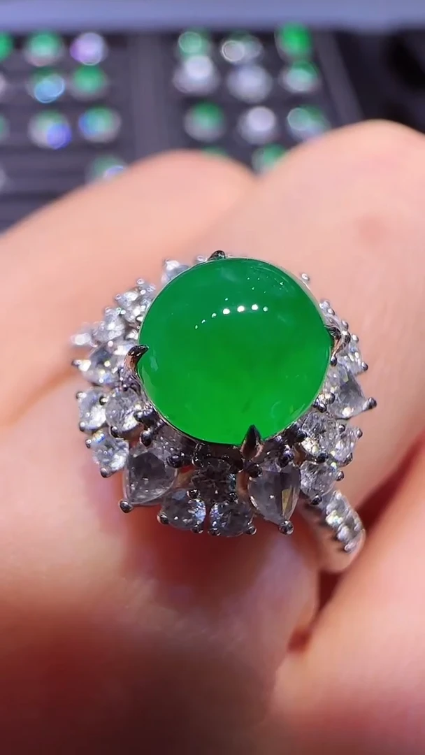 【闪购商品】翡翠戒指18K金镶嵌戒指