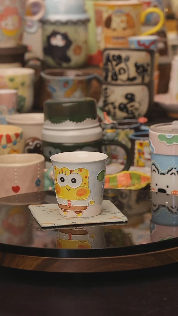 景德镇釉下彩绘设计师款式陶瓷