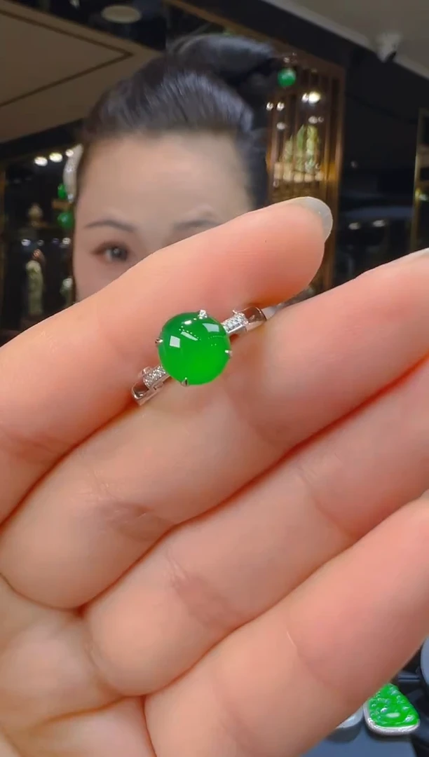 翡翠戒指18K金镶嵌032