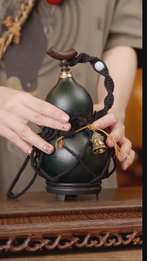 187号精品天然大漆酒葫芦一物一拍~