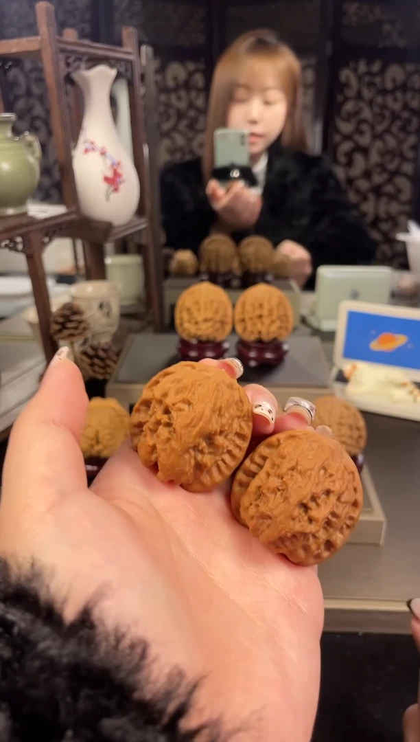 【闪购商品】文玩核桃把件野狼38尺-6