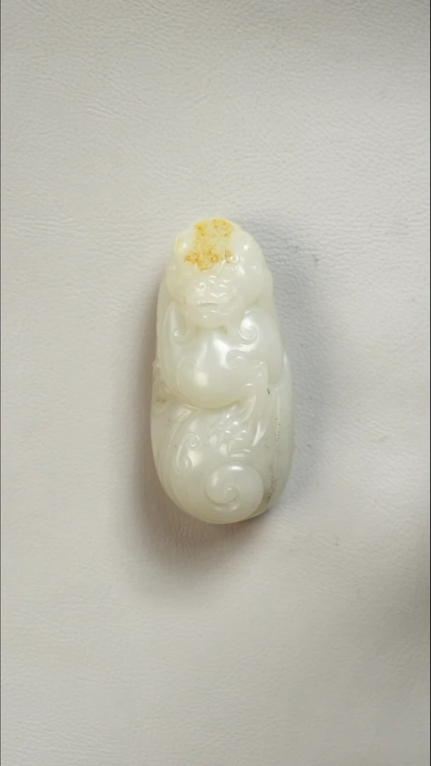 未镶嵌和田玉挂件貔貅