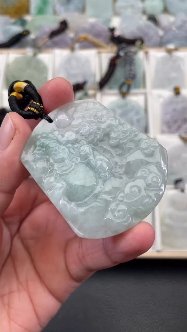 颈饰未镶嵌翡翠天然缅甸翡翠A货150