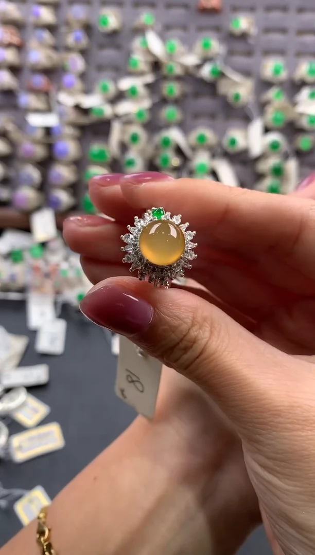 未镶嵌定制翡翠天然缅甸A货翡翠福利款 12.30