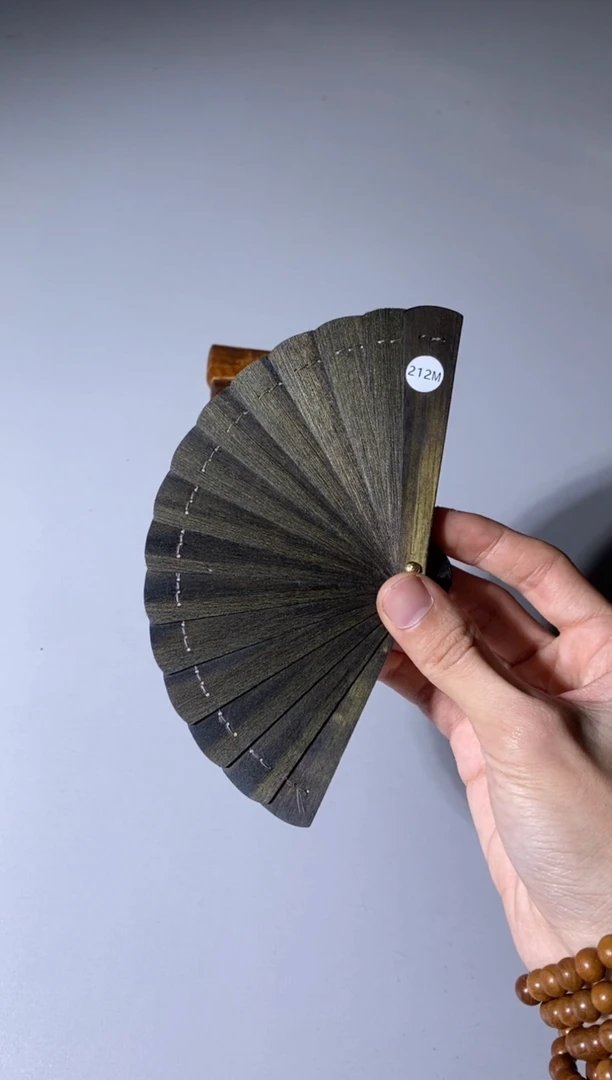【闪购商品】金丝楠木雕212号10cm阴沉金丝楠迷你扇
