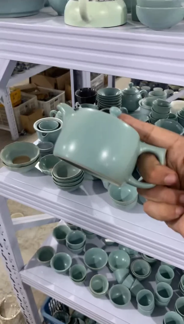 茶壶、盖碗、主人杯、客杯（轻轻微瑕介意勿拍）