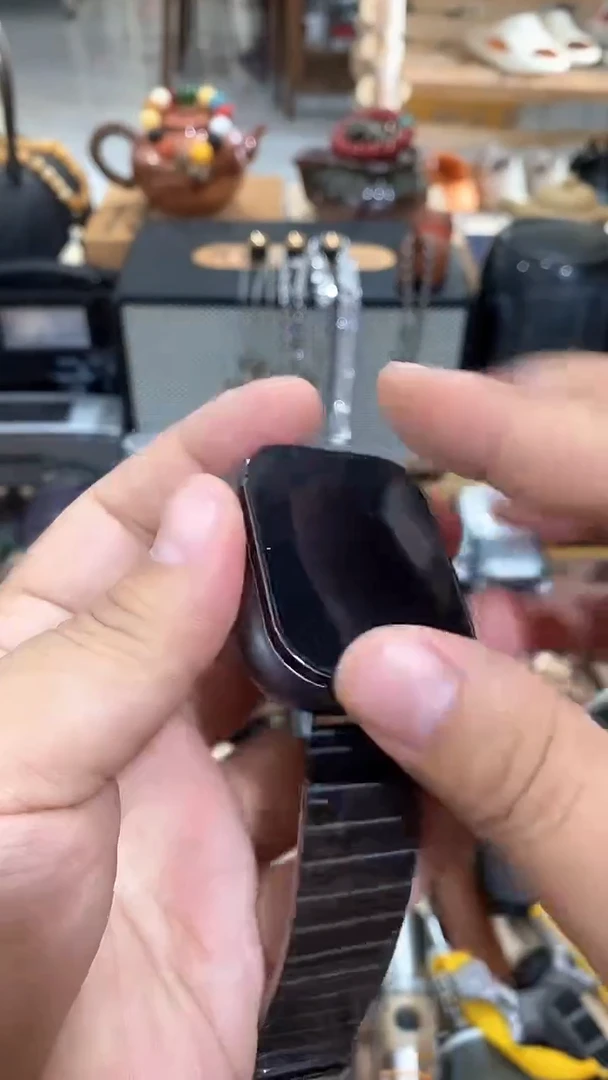 瓷片闪购商品  如图所示