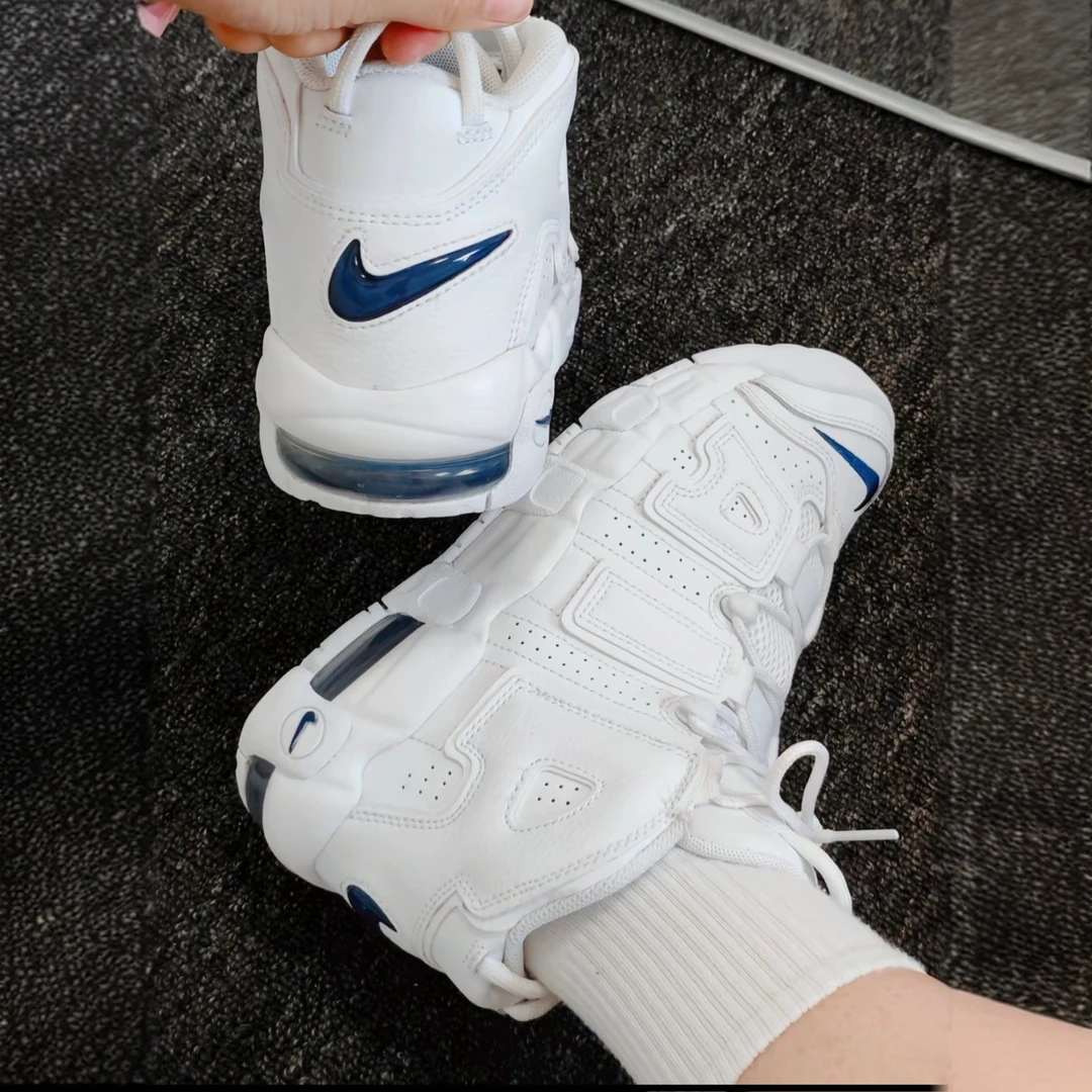 1NIKE/耐克耐克女款休闲白大AIR复古高帮气垫运动鞋DH9719100