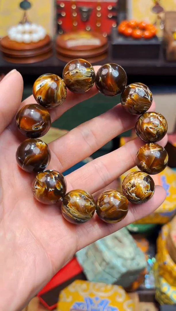 【闪购商品】琥珀裸石未镶嵌Q瑞哥专属高端精品45