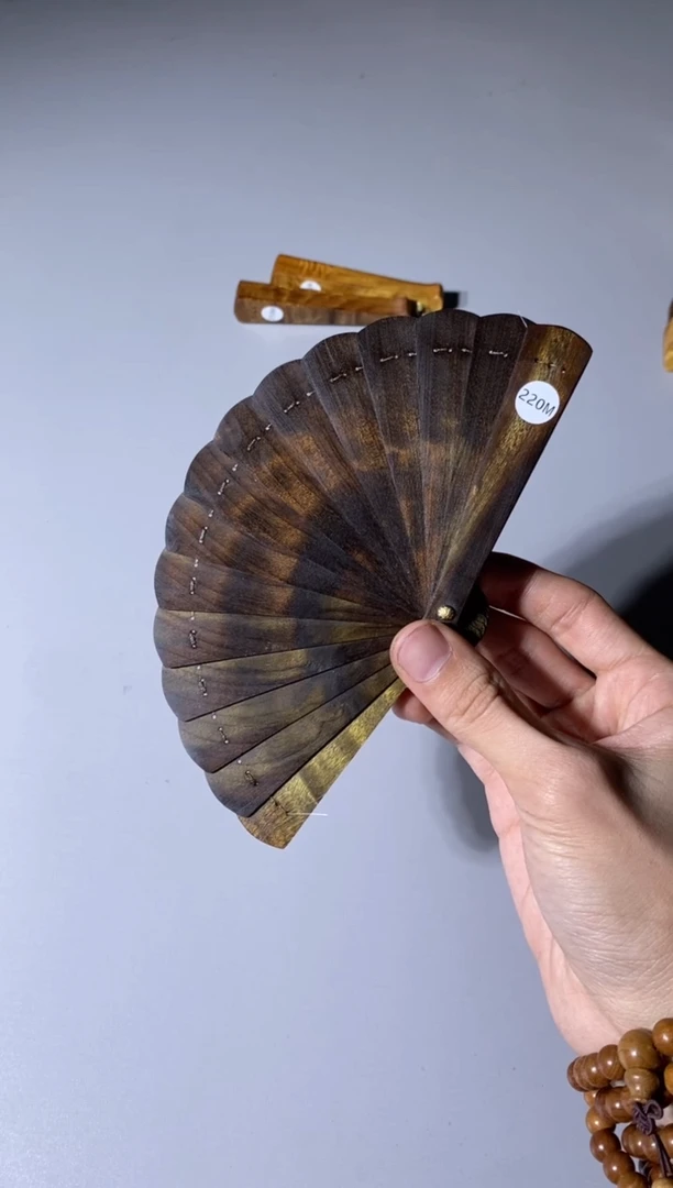 【闪购商品】金丝楠220号10cm金丝楠迷你扇