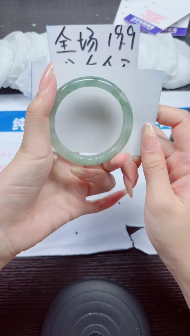 石英质玉手镯未镶嵌A44-52.53