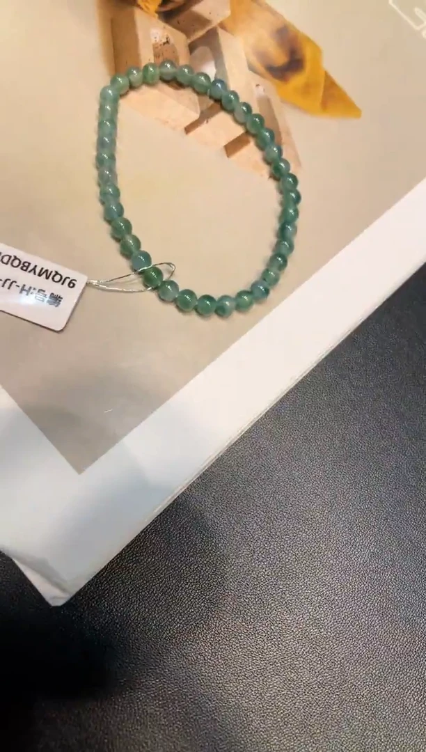 未镶嵌手串翡翠手串