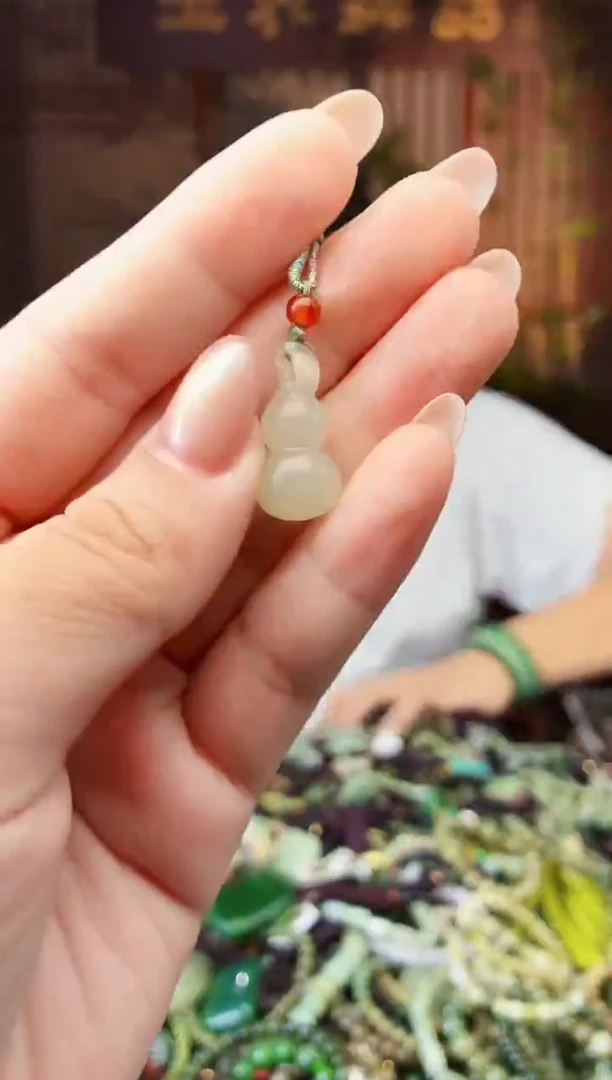 颈饰未镶嵌和田玉多样性发货拍一发一