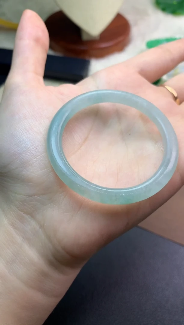 未镶嵌定制翡翠毛货