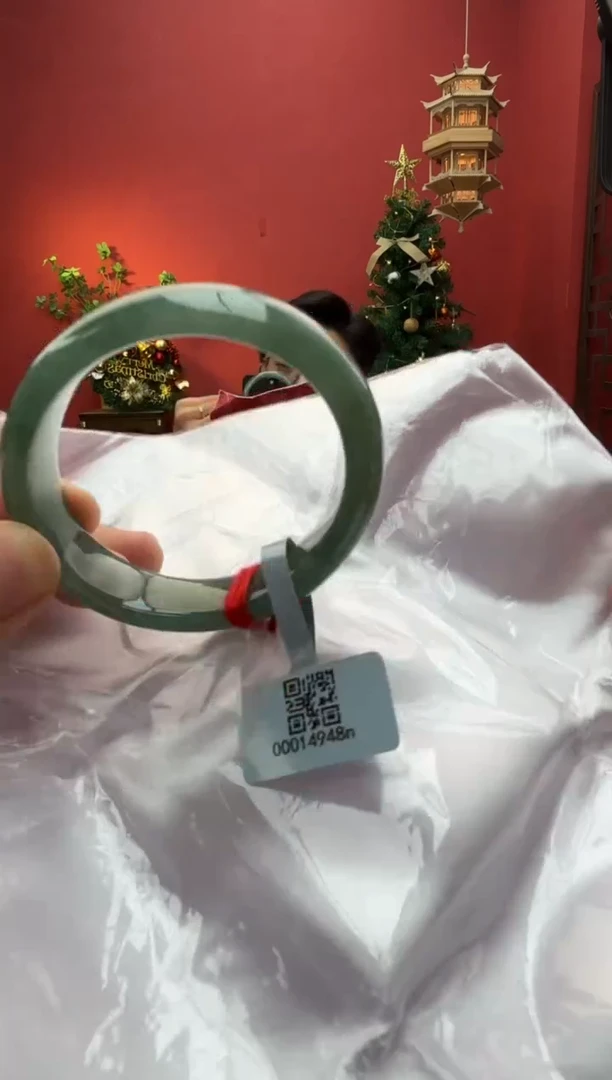 未镶嵌手镯（贵妃镯）翡翠翡翠手镯2