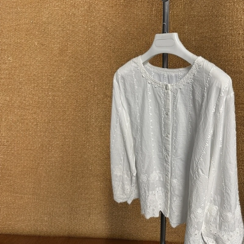 蕾丝提花圆领洋气轻奢网格棉百搭时尚春款白衬衣113
