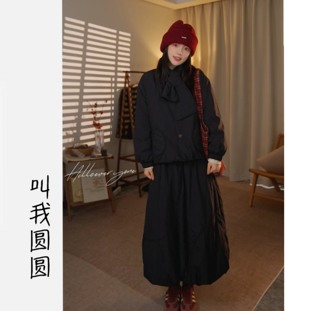 圆圆 【黑胶唱片-套装】时尚兜兜格子纹上衣＋裙子棉服套装 YY 9904