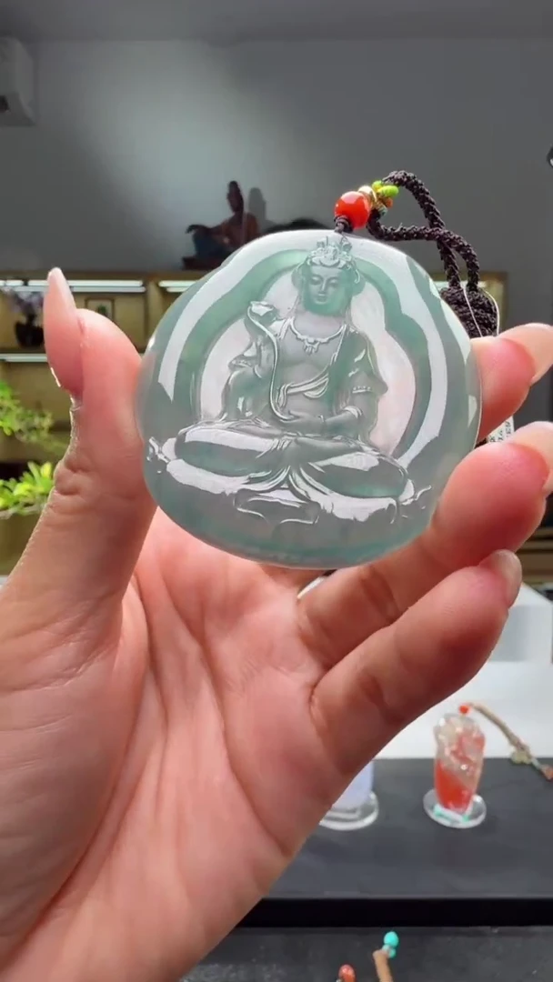 吊坠(不含链)未镶嵌翡翠观音