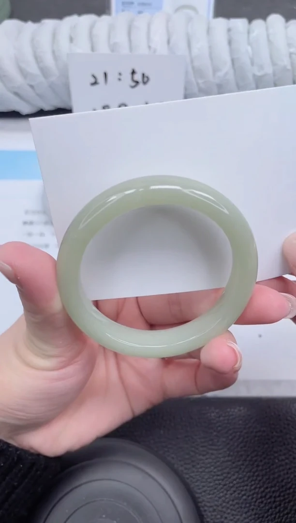 未镶嵌手镯石英质玉11-54.5