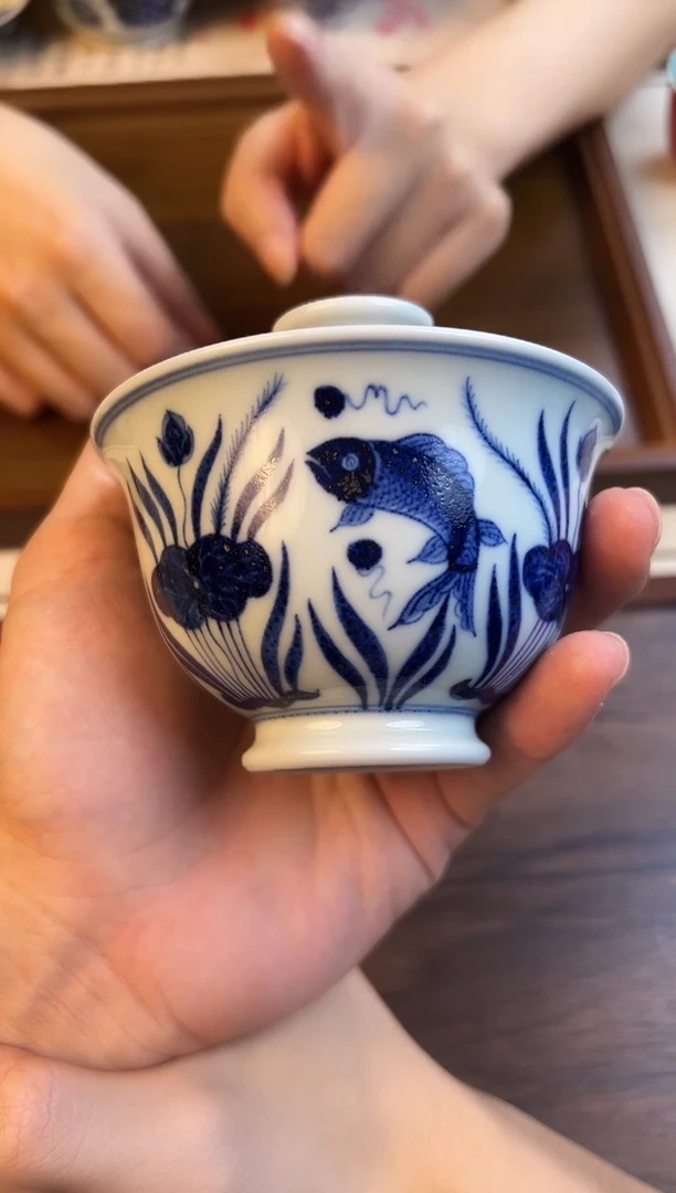问青坊纯手工手绘青花鱼藻柴窑二才盖碗