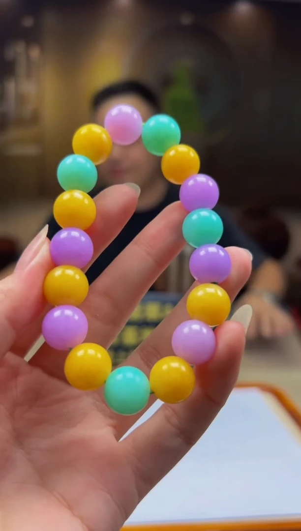 翡翠未镶嵌颈饰SY2025-7-22-15