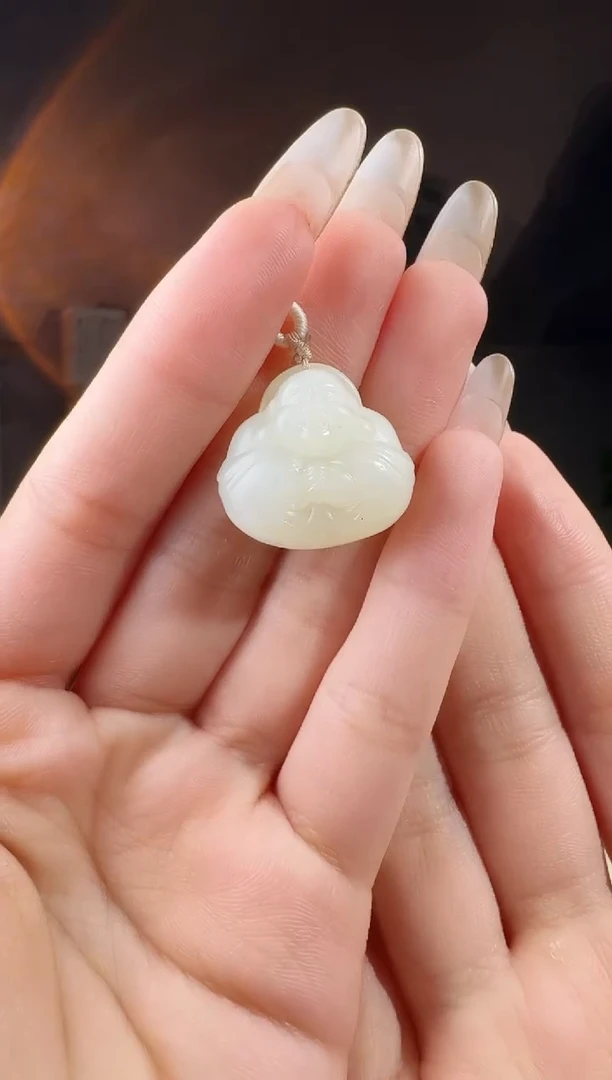 颈饰未镶嵌和田玉宝宝佛