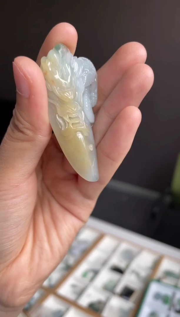 吊坠(不含链)未镶嵌翡翠天然缅甸A货翡翠