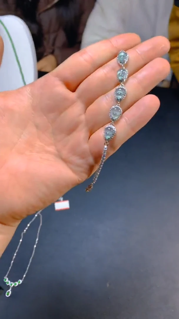 【闪购商品】翡翠手链未镶嵌1034954968多样性发一